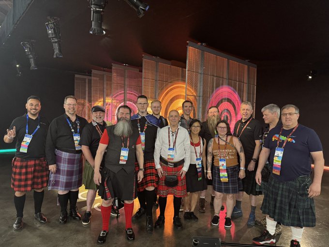 3C Kilted1
